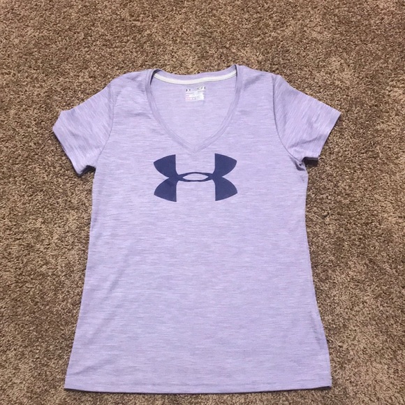 Under armour shirt - Picture 1 of 3